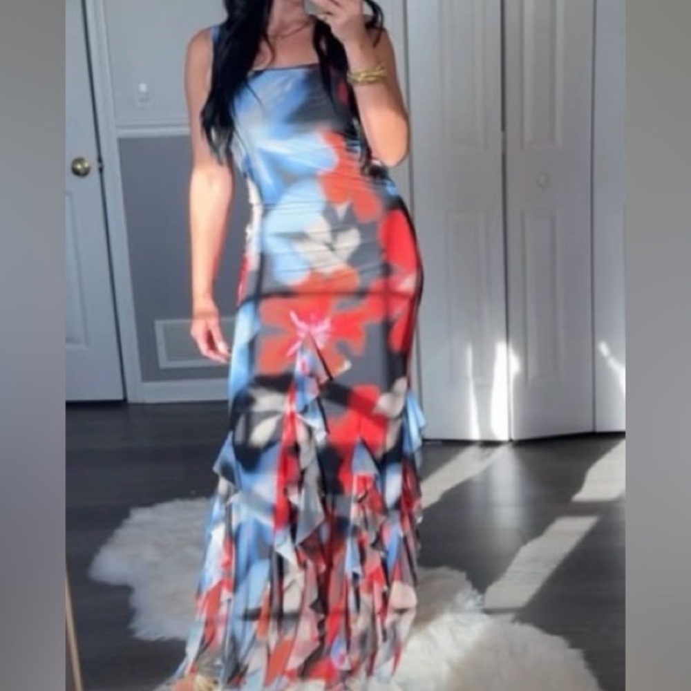 Elegant Floral Maxi Dress - Red and Blue